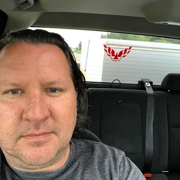 Meet your Posher, Josh - Picture 1 of 1